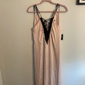 ⭐️2/$10 - light pink dress